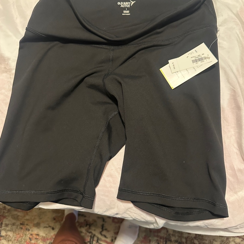 Old Navy Black Bike Shorts Sleek and Stretchy